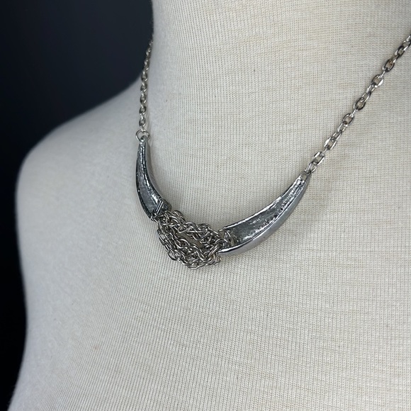 Vintage Silver Chain Necklace - Picture 4 of 6